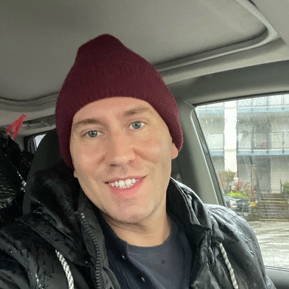 Meet your Posher, Harper - Picture 1 of 1